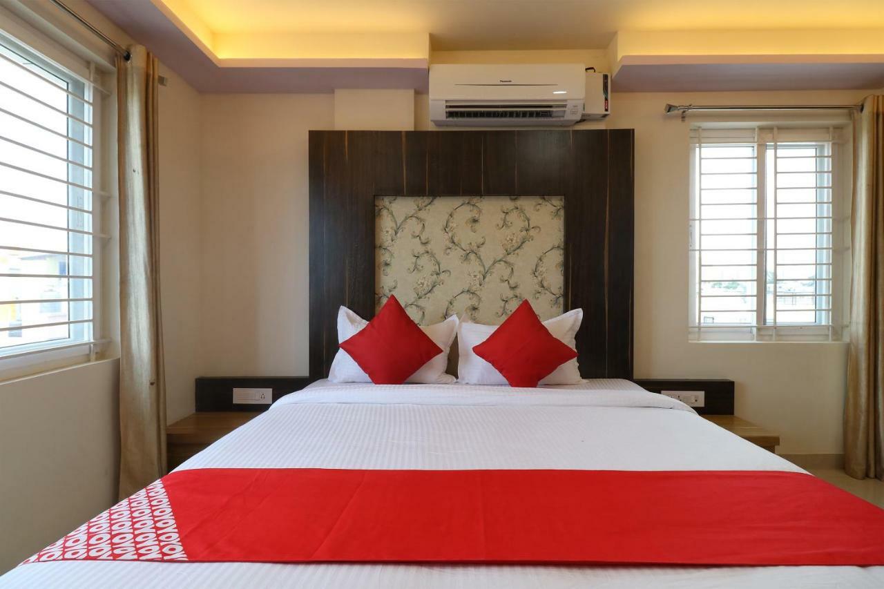 Oyo 37349 Sai Palace Ξενοδοχείο Chik Bānavar Εξωτερικό φωτογραφία