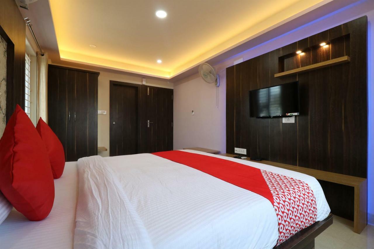 Oyo 37349 Sai Palace Ξενοδοχείο Chik Bānavar Εξωτερικό φωτογραφία