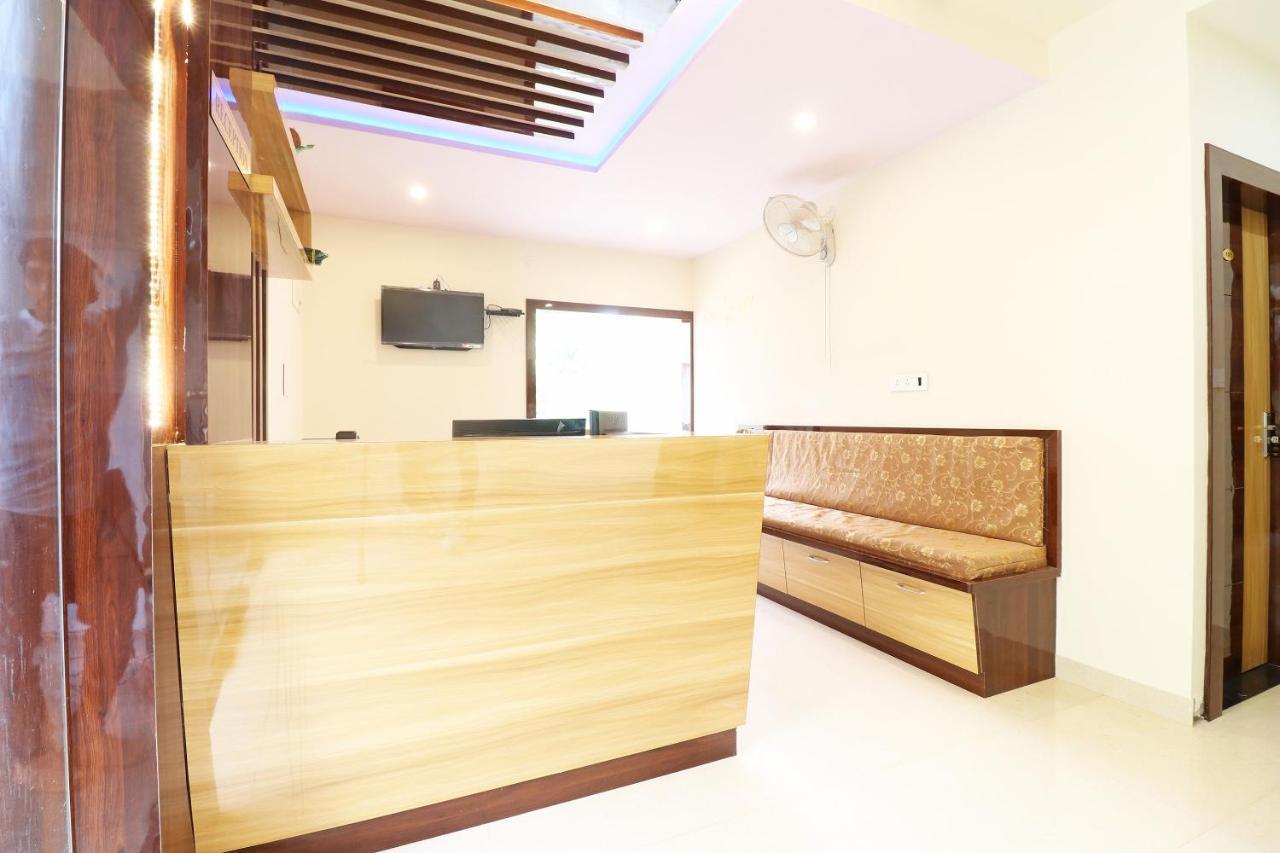 Oyo 37349 Sai Palace Ξενοδοχείο Chik Bānavar Εξωτερικό φωτογραφία