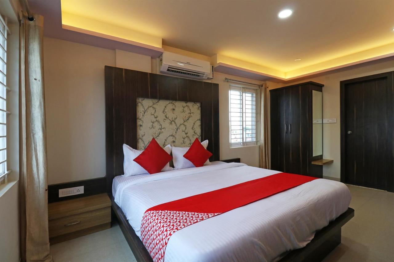 Oyo 37349 Sai Palace Ξενοδοχείο Chik Bānavar Εξωτερικό φωτογραφία
